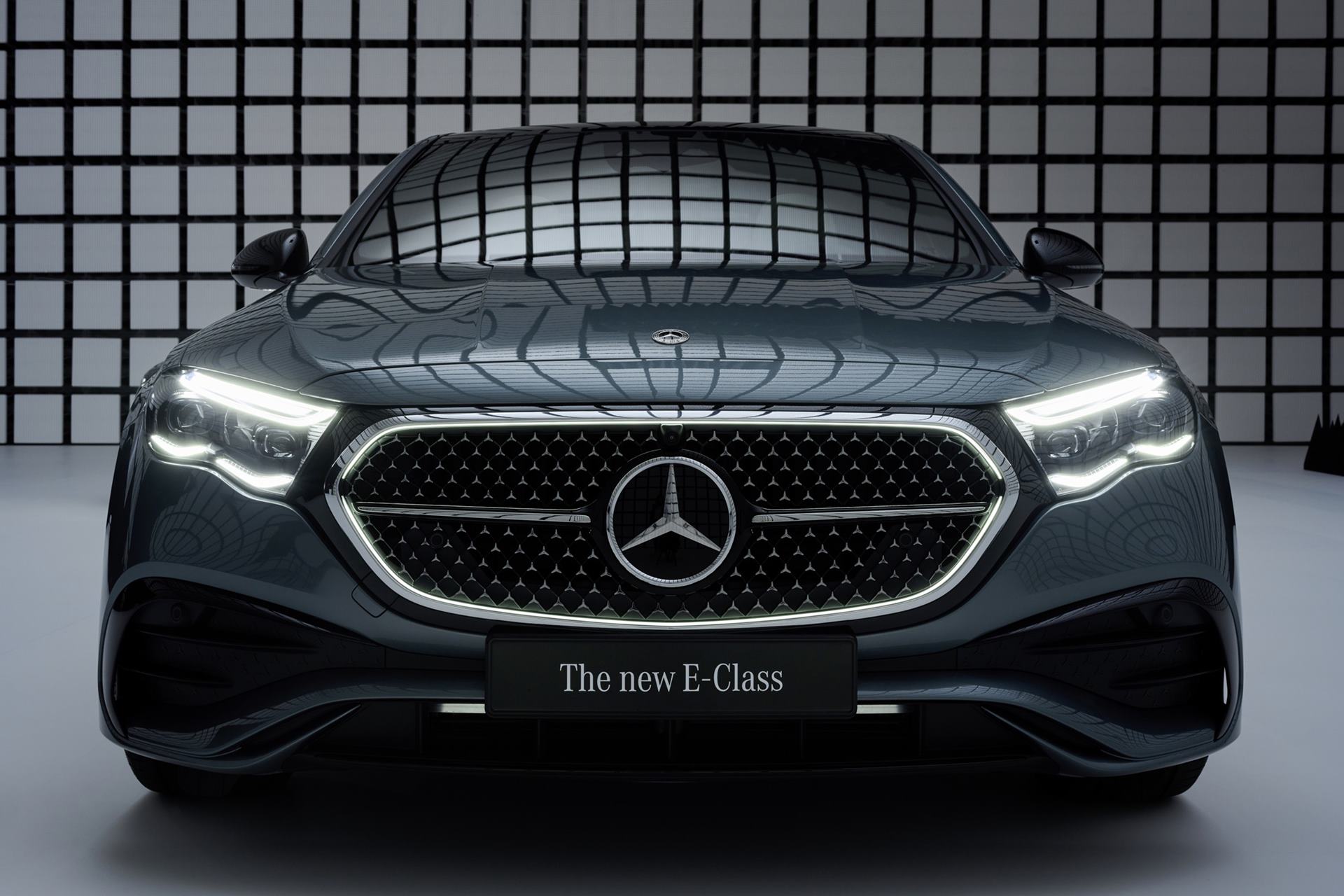 รูปภาพ เมอร์เซเดส-เบนซ์ Mercedes-benz E-Class E 220 d AMG Line (Launch EDITION) ปี 2024
