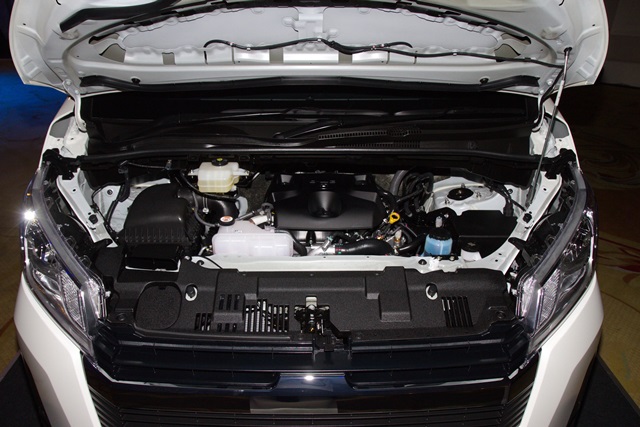 รูปภาพ โตโยต้า Toyota Commuter 2.8 AT ปี 2024