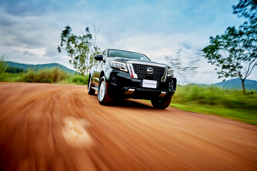 Nissan Navara King Cab CALIBRE V 7AT นิสสัน นาวาร่า ปี 2022 : ภาพที่ 12