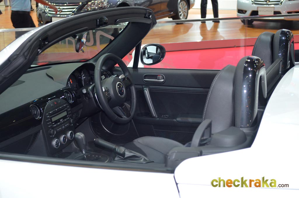 รูปภาพ มาสด้า Mazda MX-5 Premium Black Edition ปี 2012
