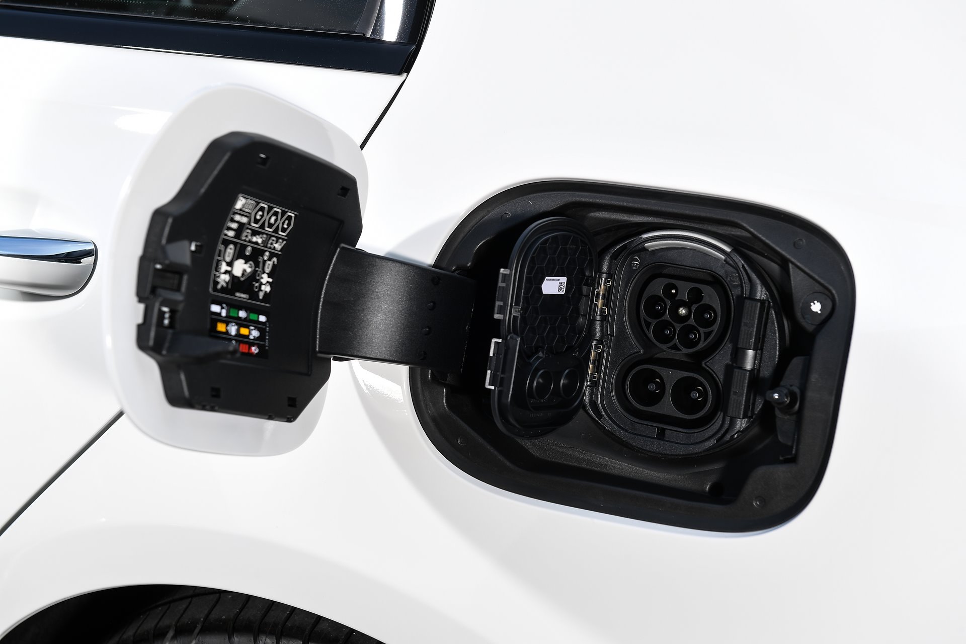 รูปภาพ เมอร์เซเดส-เบนซ์ Mercedes-benz C-Class C 350 e AMG Dynamic Night Edition ปี 2024