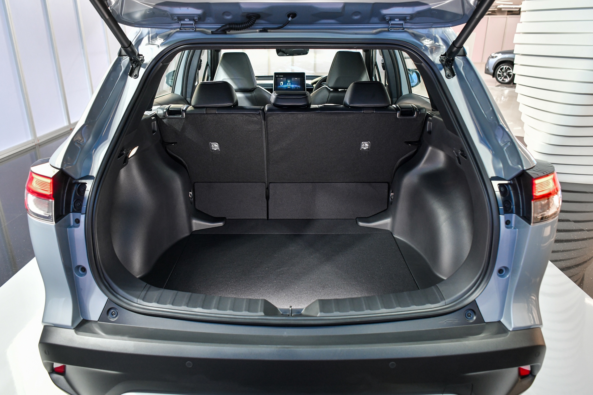 รูปภาพ โตโยต้า Toyota Corolla Cross HEV Premium Luxury ปี 2026