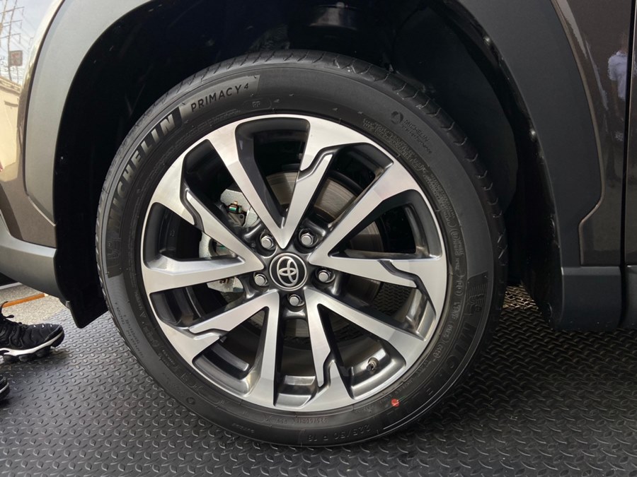Toyota Corolla Cross Hybrid Premium Safety โตโยต้า ปี 2020 : ภาพที่ 4