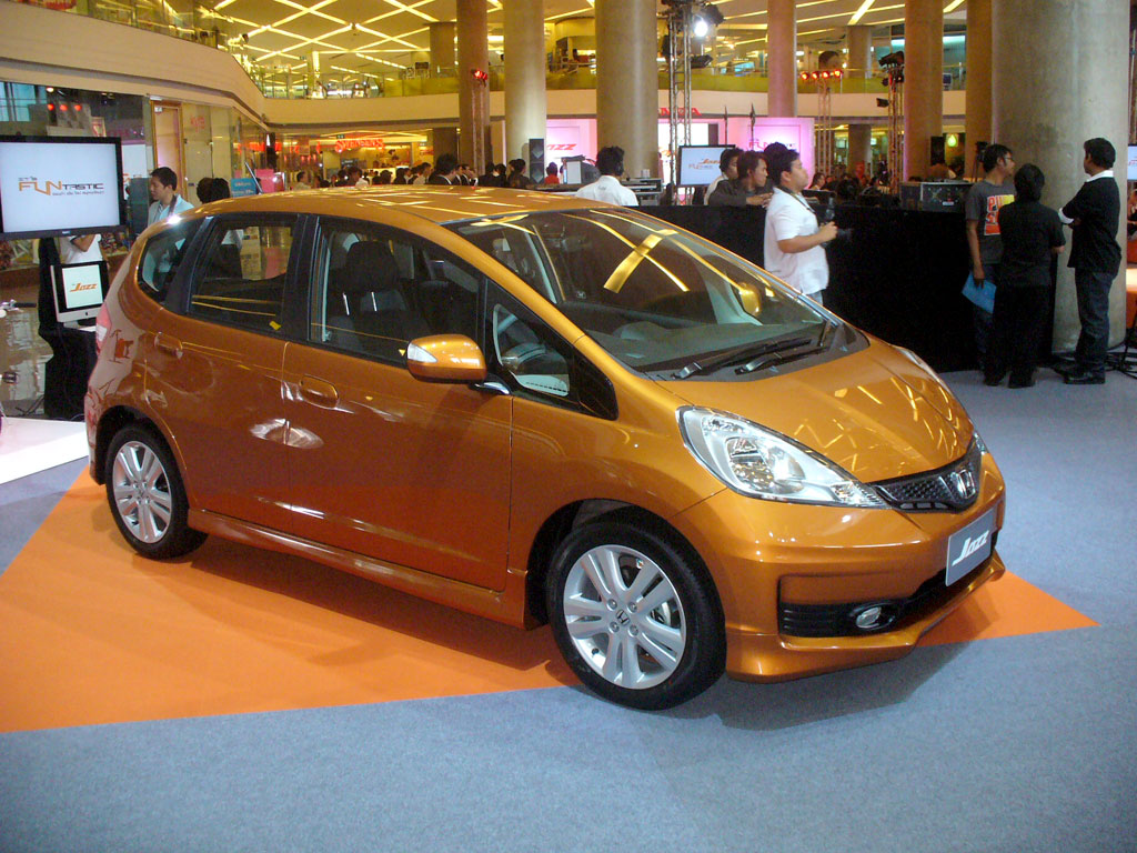 รูปภาพ ฮอนด้า Honda Jazz SV AT ปี 2011