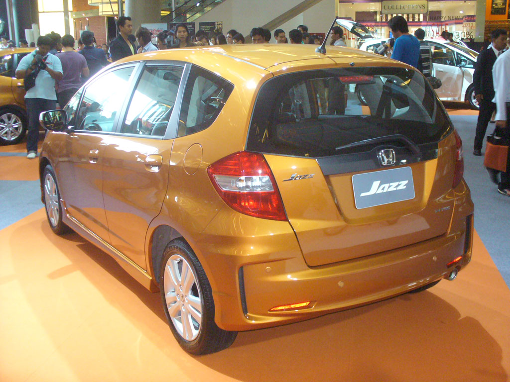รูปภาพ ฮอนด้า Honda Jazz SV AT ปี 2011