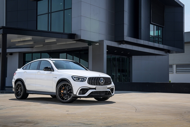 Mercedes-benz AMG GLC 63 S 4MATIC+ Coupe เมอร์เซเดส-เบนซ์ เอเอ็มจี ปี 2019 : ภาพที่ 2