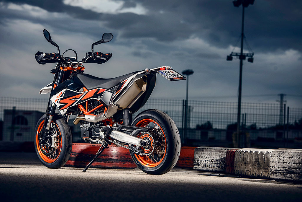 KTM 690 SMC R เคทีเอ็ม ปี 2015 : ภาพที่ 4