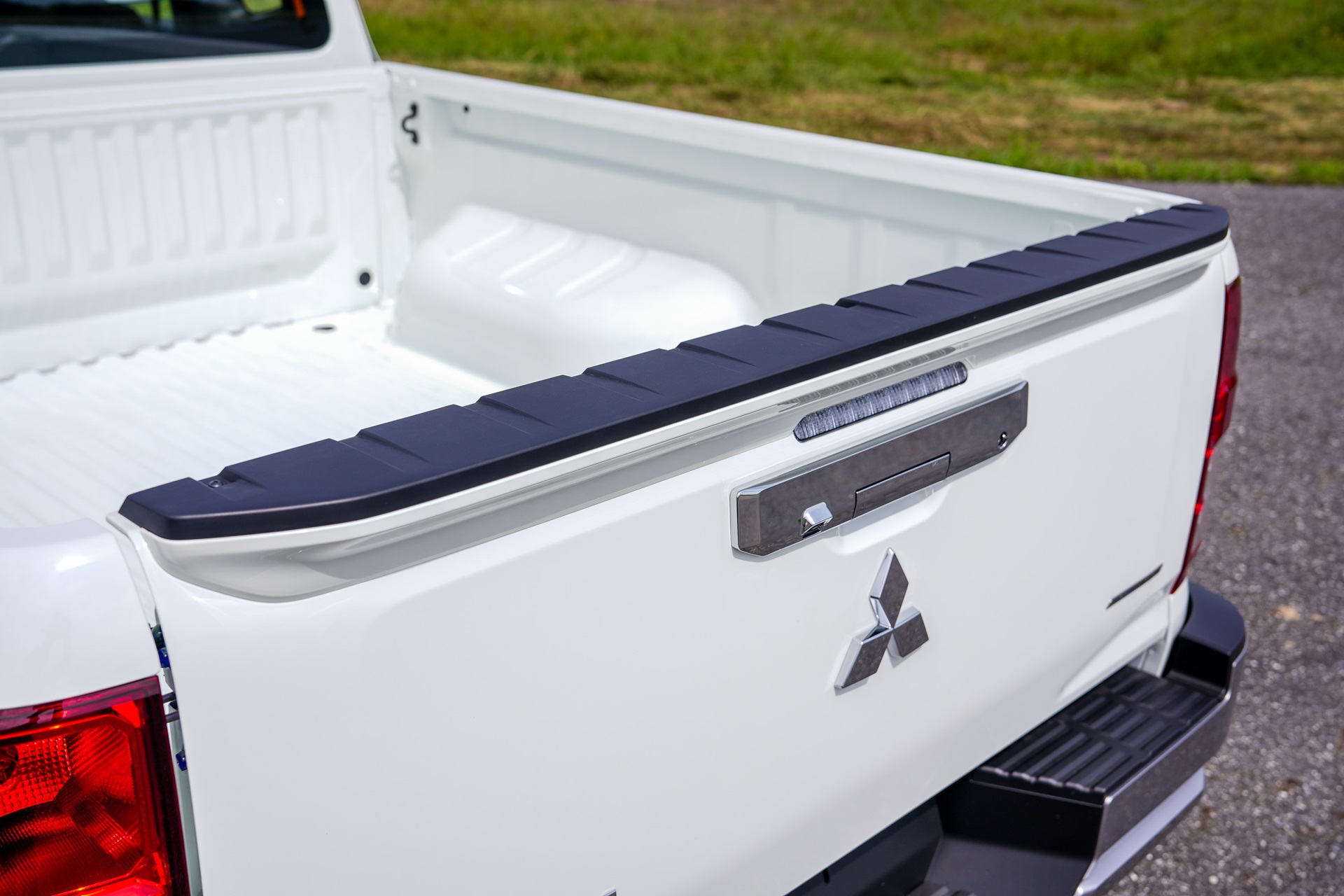 รูปภาพ มิตซูบิชิ Mitsubishi Triton Mega Cab LR 2.4 Active ปี 2023