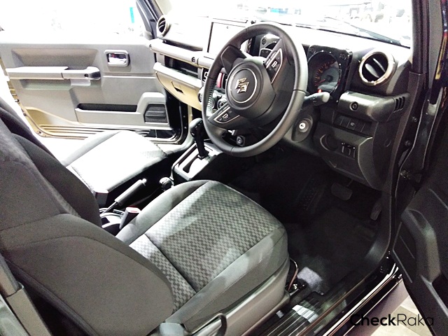 Suzuki JIMNY 1.5 L 4WD AT Two-tone ซูซูกิ ปี 2023 : ภาพที่ 16