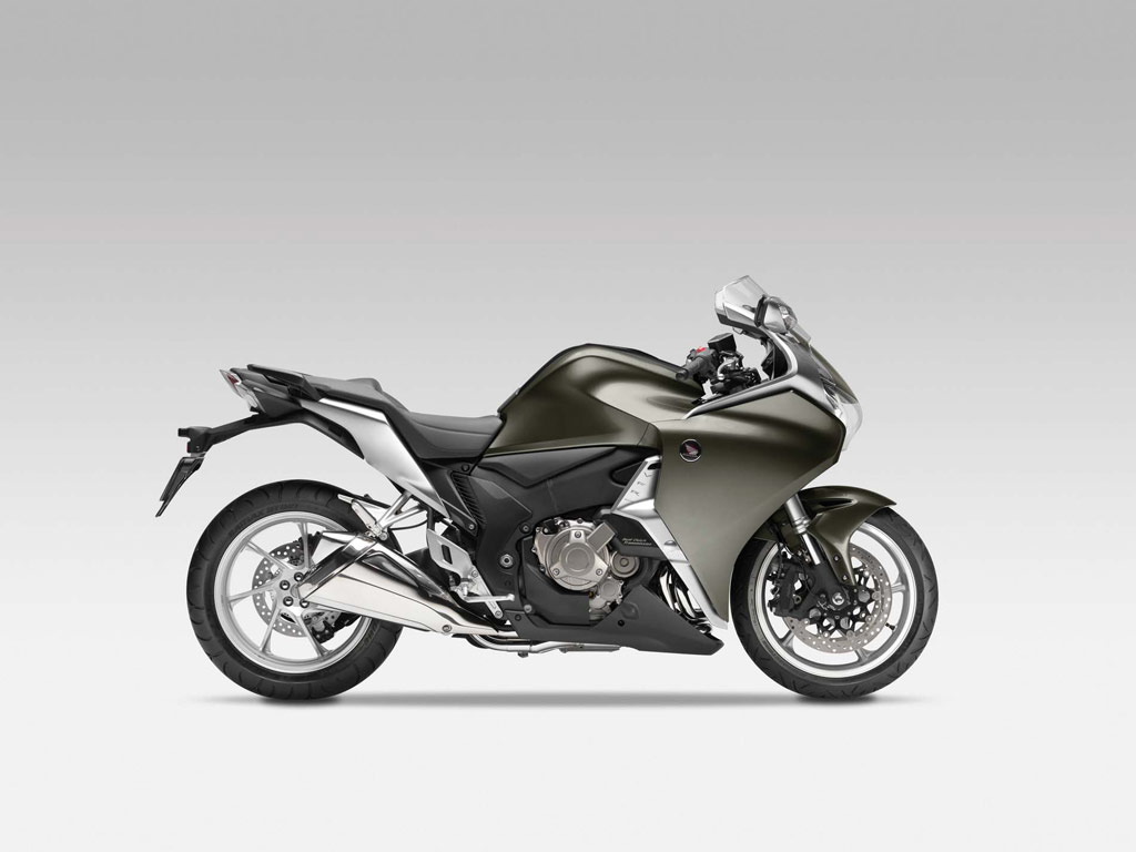 Honda VFR 1200F ฮอนด้า วีเอฟอาร์ ปี 2012 : ภาพที่ 4