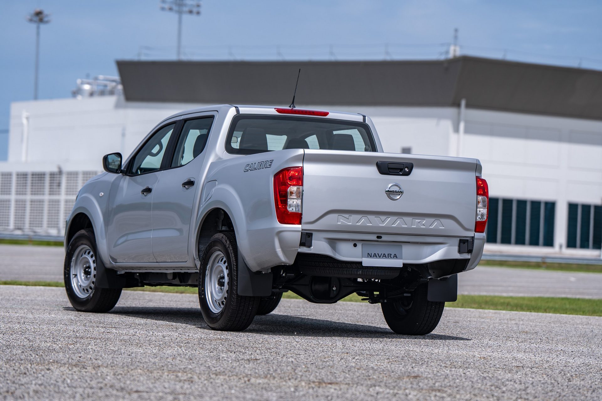 รูปภาพ นิสสัน Nissan Navara Double Cab CALIBRE SL 7AT ปี 2025