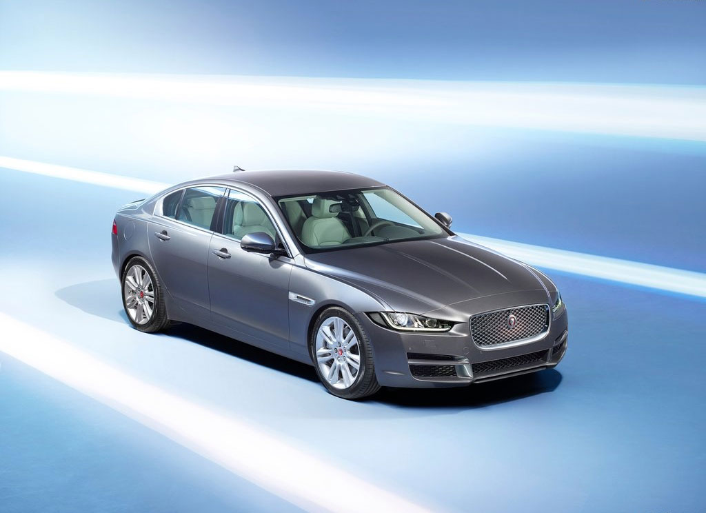 รูปภาพ จากัวร์ Jaguar XE 2.0 Portfolio ปี 2015
