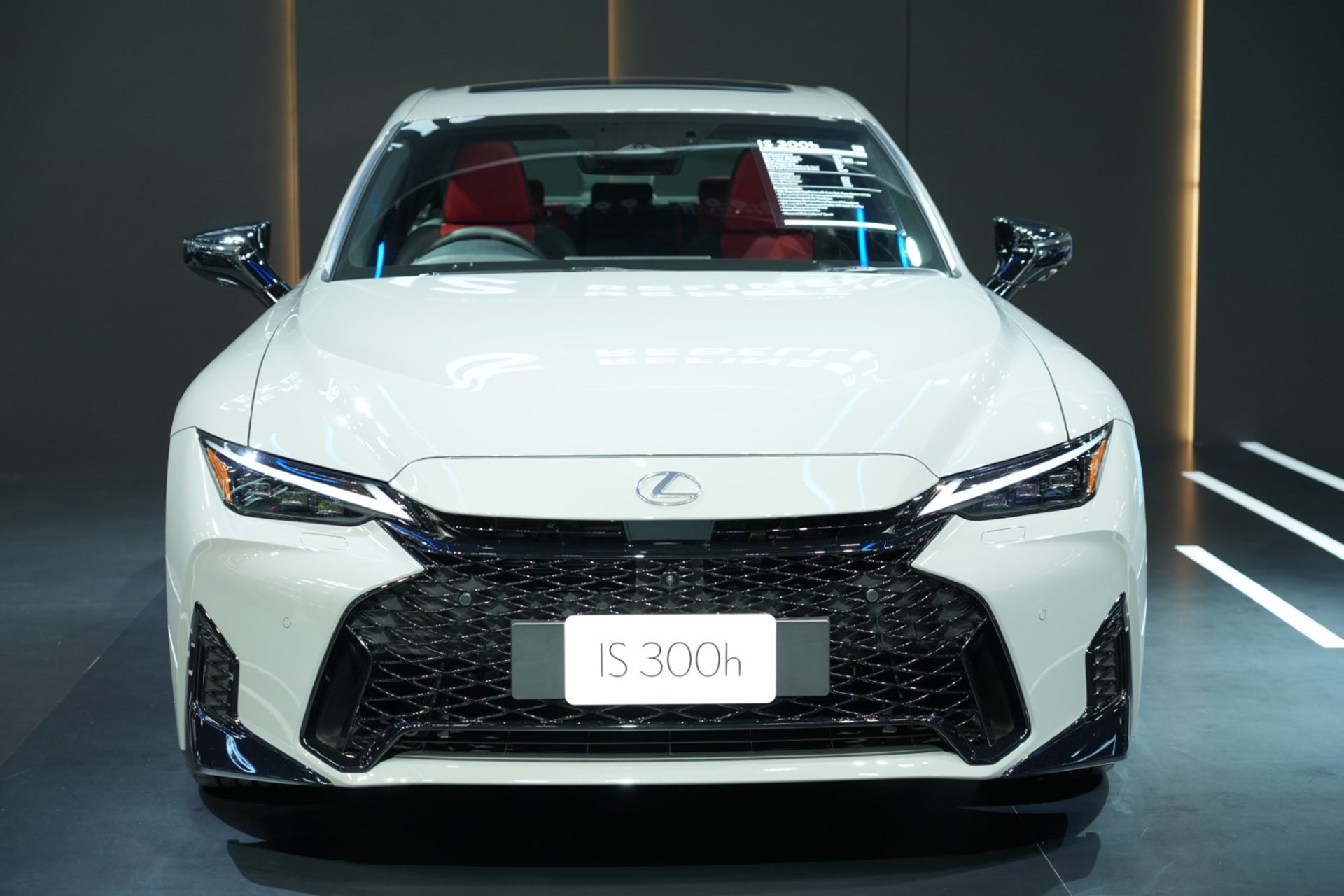 รูปภาพ เลกซัส Lexus-IS 300h F Sport-ปี 2026