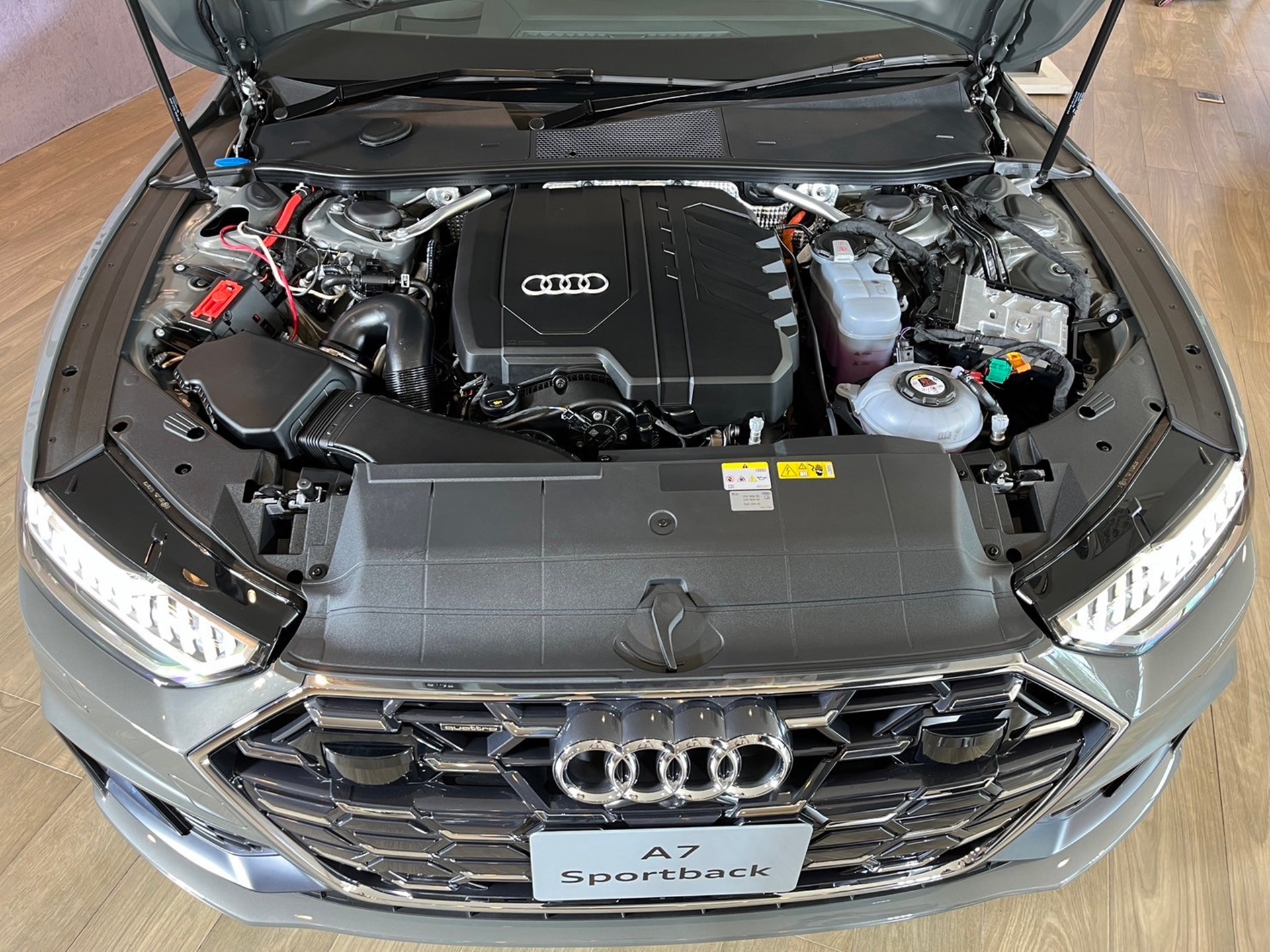 รูปภาพ อาวดี้ Audi A7 Sportback 55 TFSI e quattro S line ปี 2023