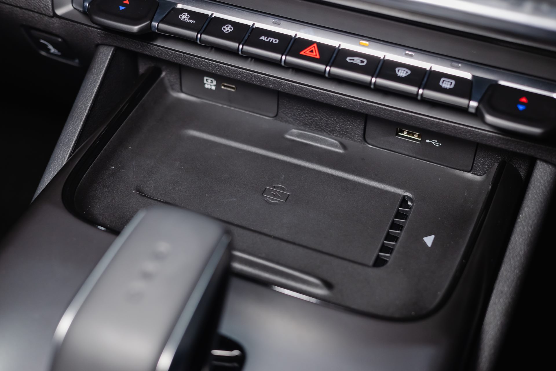 รูปภาพ ริดดารา Riddara RD6 4WD 73.9 kWh ปี 2024