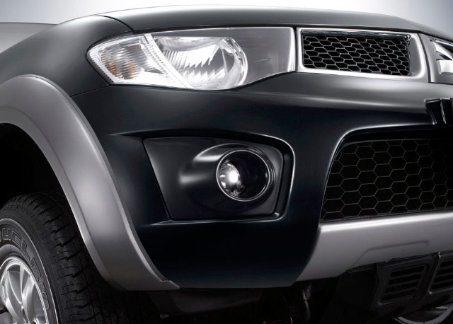 Mitsubishi Triton Double Cab 2.5 Di-D GLS 4WD M/T มิตซูบิชิ ไทรทัน ปี 2012 : ภาพที่ 3