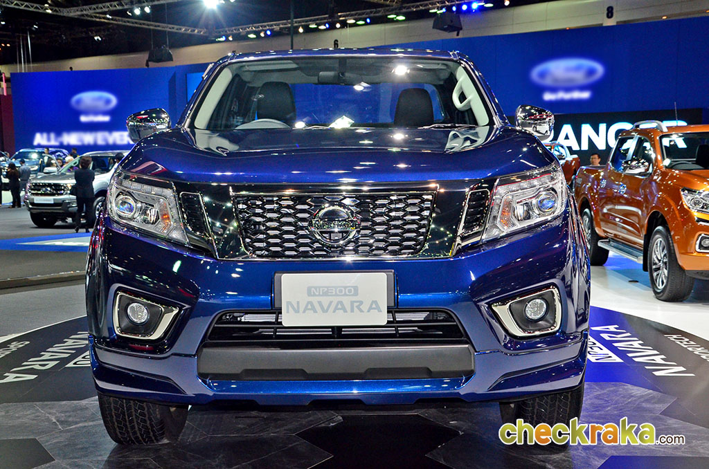 Nissan Navara NP300 King Cab Calibre EL Sportech 6MT นิสสัน นาวาร่า ปี 2015 : ภาพที่ 4