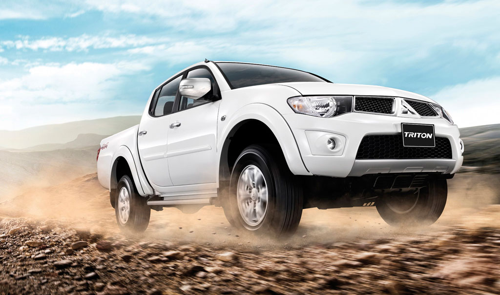 รูปภาพ มิตซูบิชิ Mitsubishi Triton Plus Double Cab 2.4 GLS M/T ปี 2012