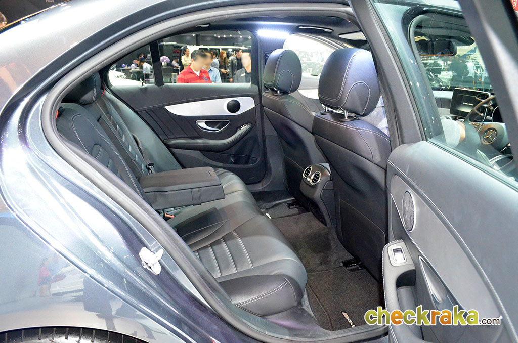 รูปภาพ เมอร์เซเดส-เบนซ์ Mercedes-benz C-Class C 300 BlueTEC Hybrid AMG Dynamic ปี 2014