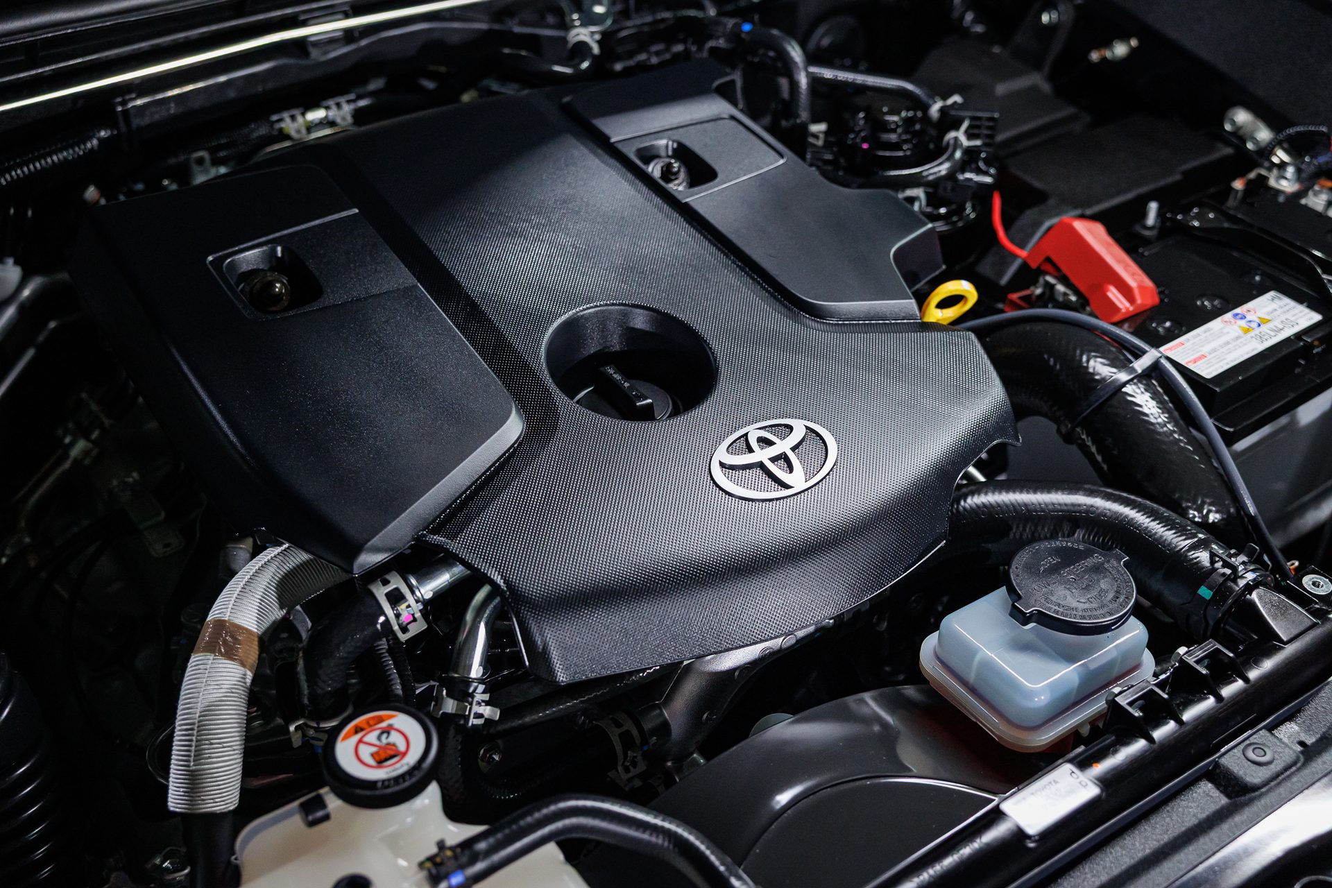 รูปภาพ โตโยต้า Toyota Hilux Travo Double Cab Prerunner 2.8 Smart MT ปี 2025