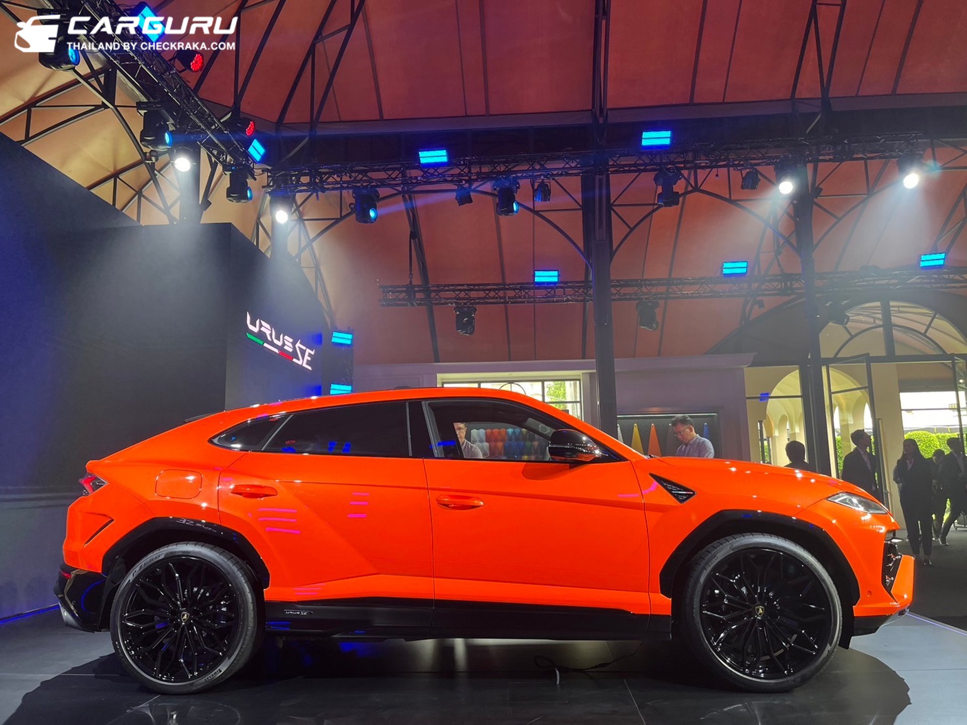 รูปภาพ ลัมโบร์กินี Lamborghini Urus SE ปี 2024
