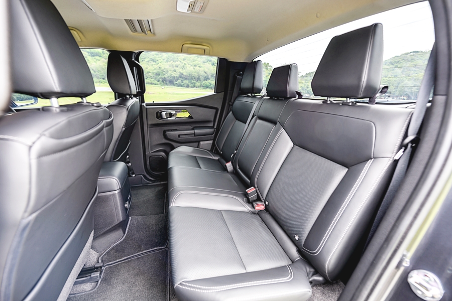 รูปภาพ มิตซูบิชิ Mitsubishi Triton Double Cab 2.4 PRIME 4WD ปี 2023