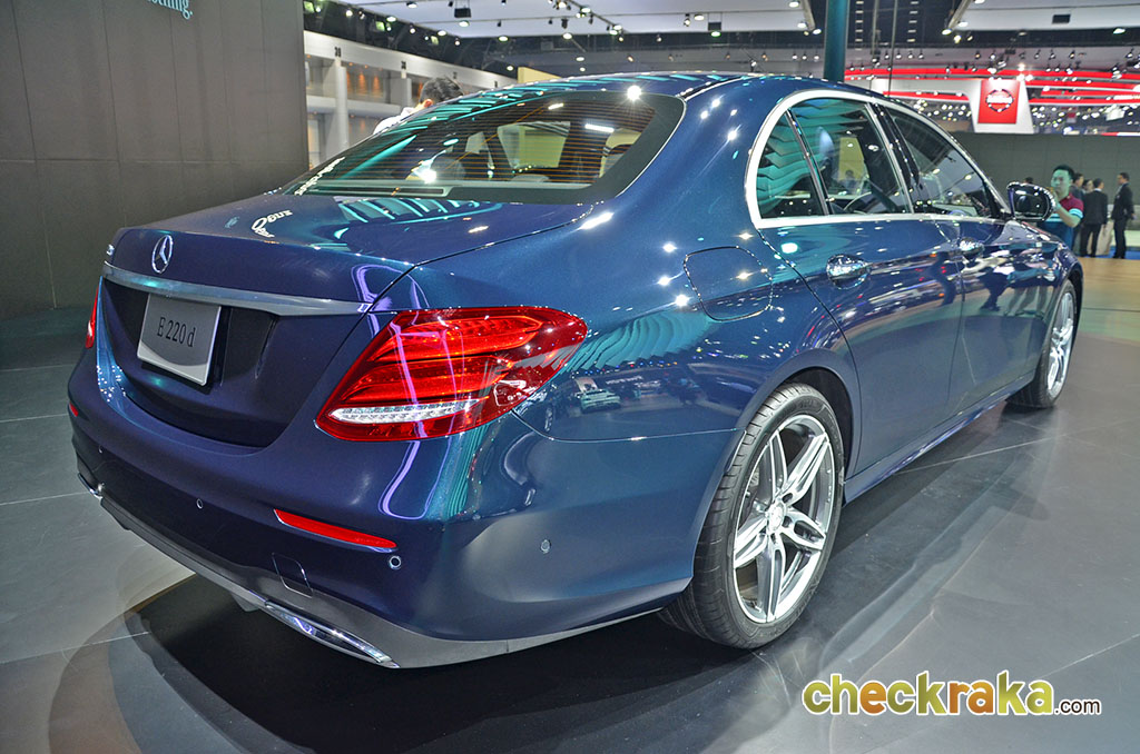 รูปภาพ เมอร์เซเดส-เบนซ์ Mercedes-benz E-Class E 220 D AMG Dynamic ปี 2016