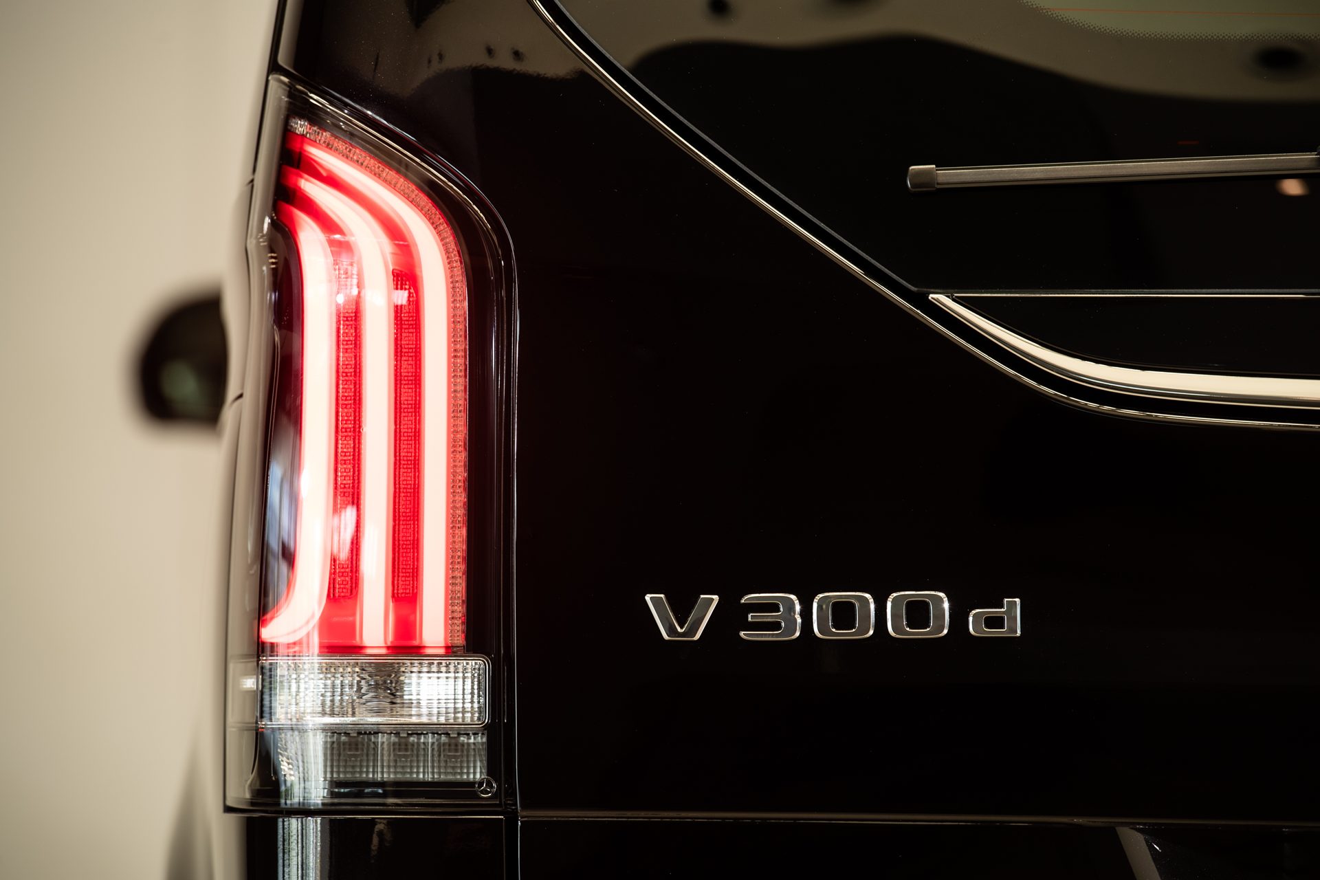 รูปภาพ เมอร์เซเดส-เบนซ์ Mercedes-benz V-Class V 300 d Exclusive ปี 2024