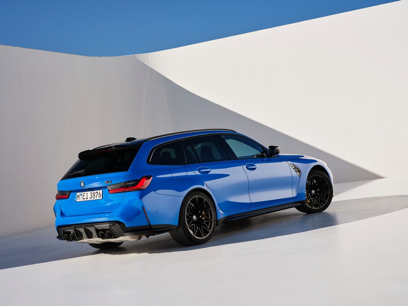 รูปภาพ บีเอ็มดับเบิลยู BMW M3 Competition M xDrive Touring ปี 2025