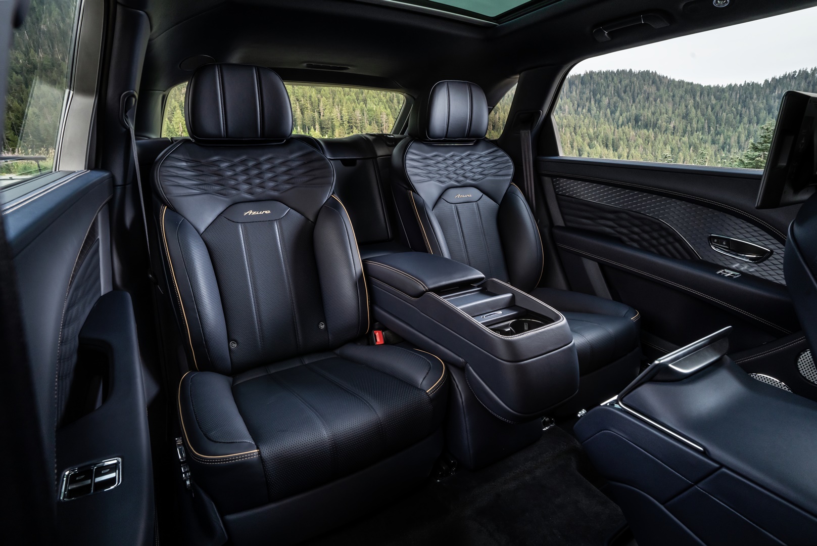 รูปภาพ เบนท์ลี่ย์ Bentley Bentayga EWB Azure ปี 2023