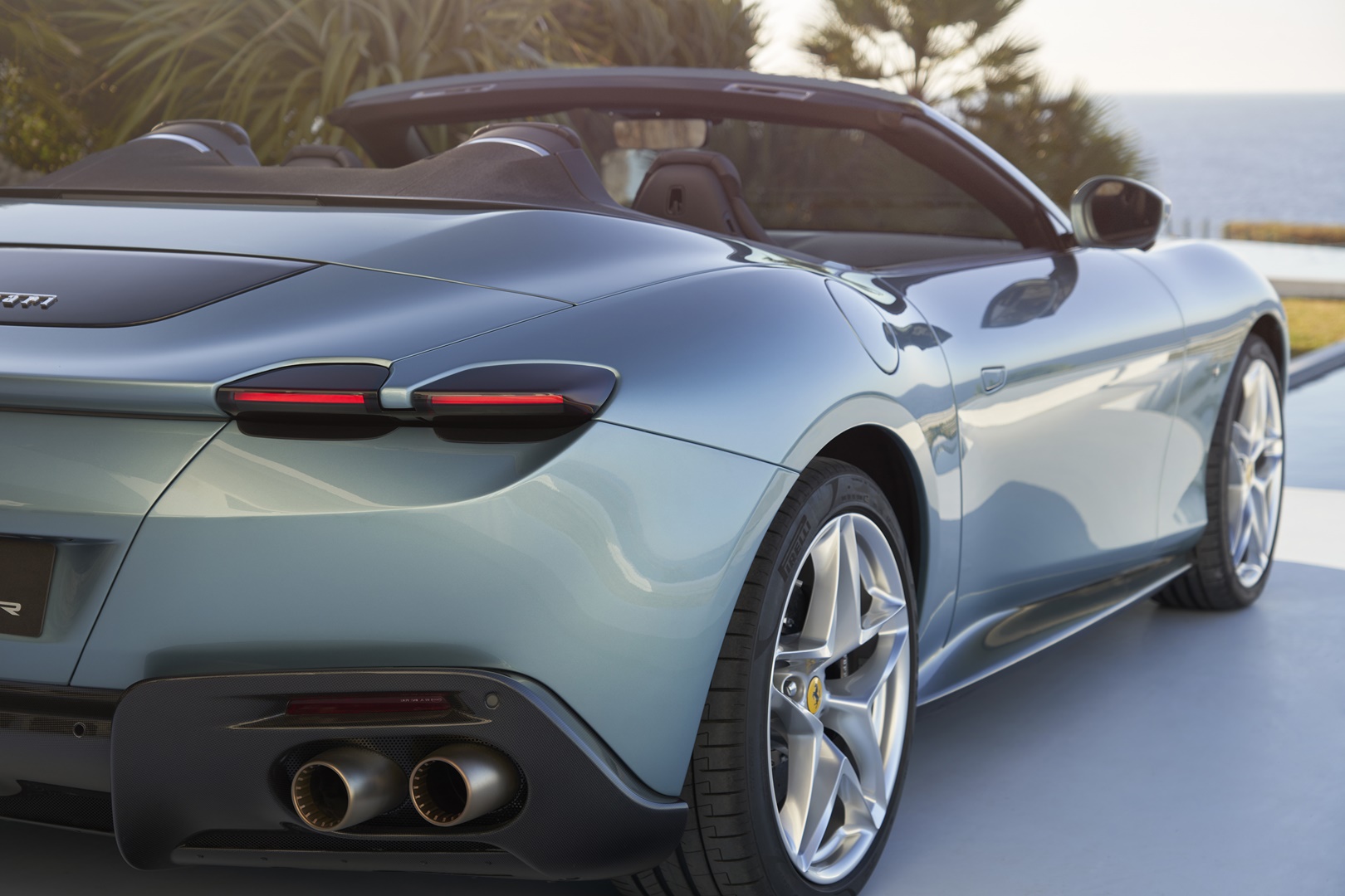 รูปภาพ เฟอร์รารี่ Ferrari Roma Spider ปี 2023