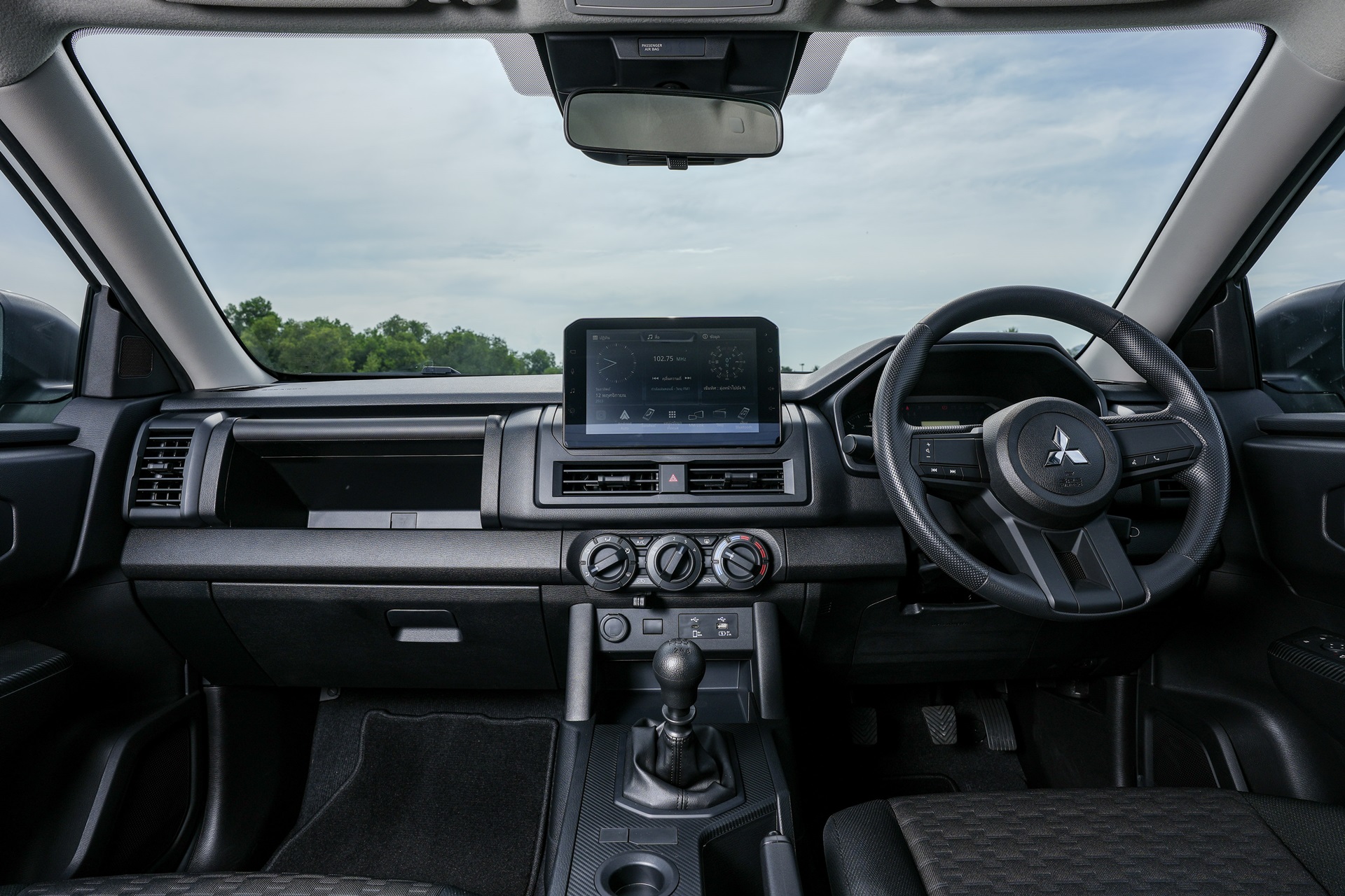 รูปภาพ มิตซูบิชิ Mitsubishi Triton Mega Cab LR 2.4 Pro ปี 2023