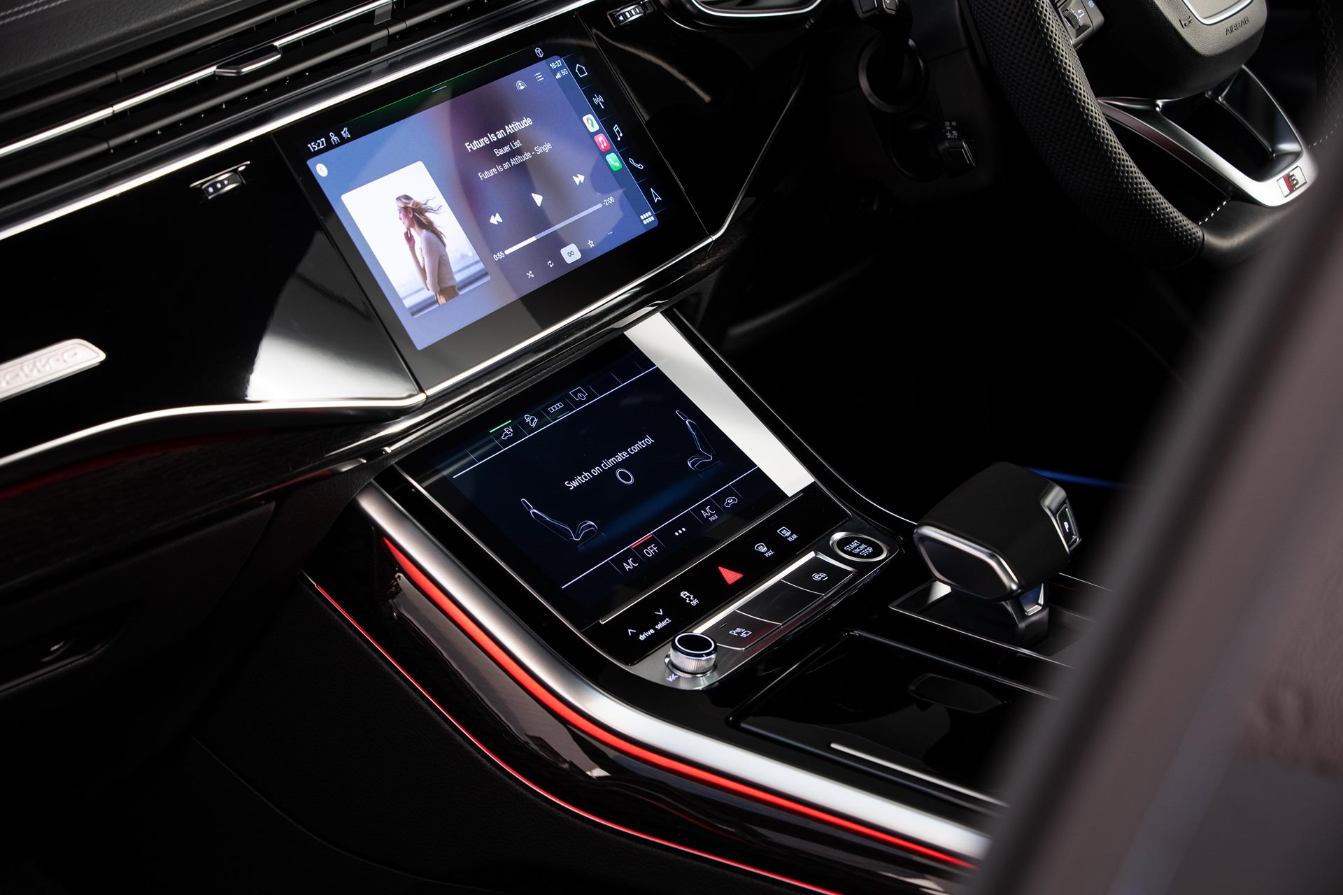 รูปภาพ อาวดี้ Audi Q8 TFSI e quattro S line edition one ปี 2024