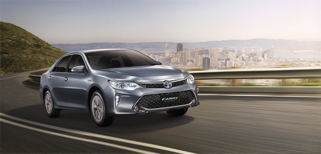 รูปภาพ โตโยต้า Toyota Camry Hybrid 2.5 HV Premium ปี 2015