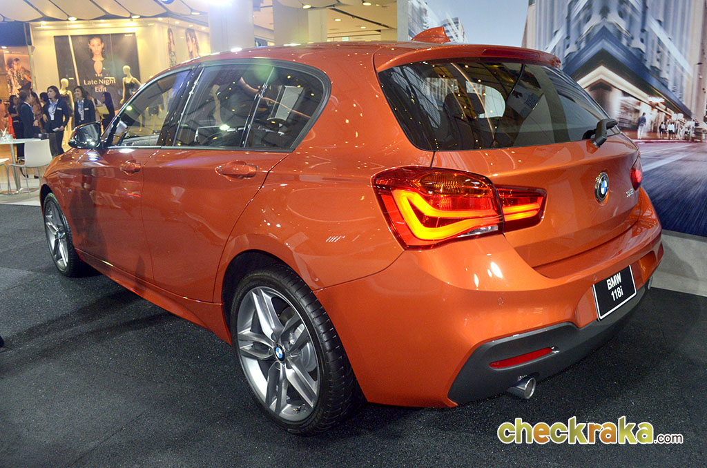 รูปภาพ บีเอ็มดับเบิลยู BMW Series 1 118i Sport ปี 2015