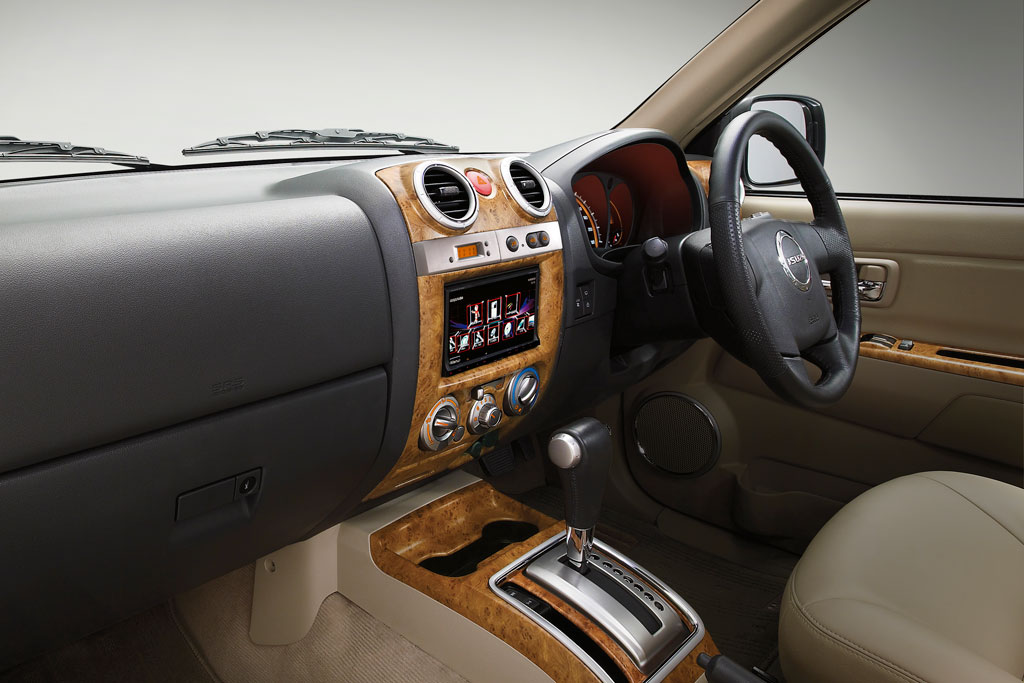 Isuzu MU-7 (Super Titanium) Activo 3000 VGS Turbo 4X4 AT อีซูซุ มิว-เซเว่น ปี 2010 : ภาพที่ 9