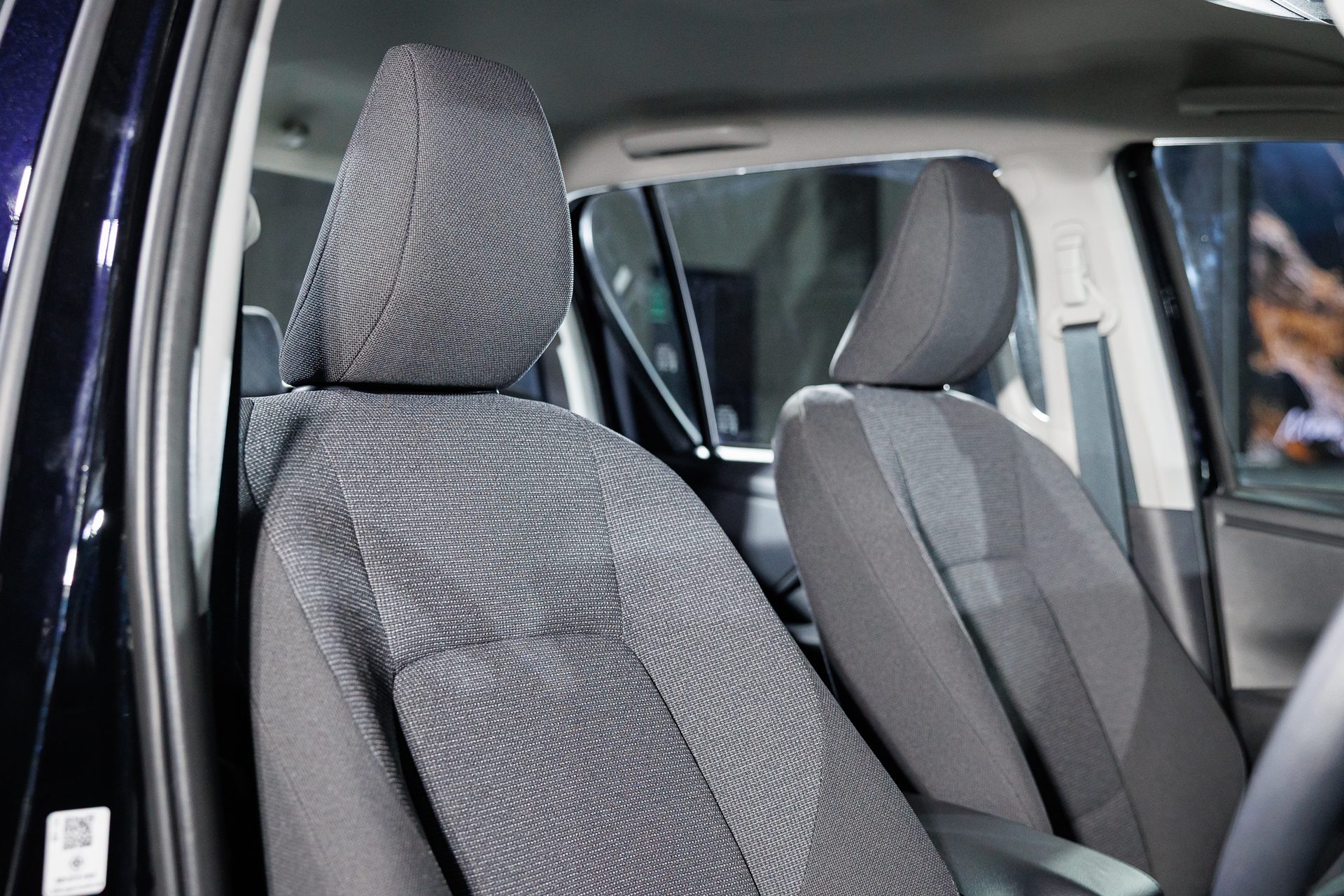 รูปภาพ โตโยต้า Toyota Hilux Travo Double Cab Prerunner 2.8 Smart MT ปี 2025