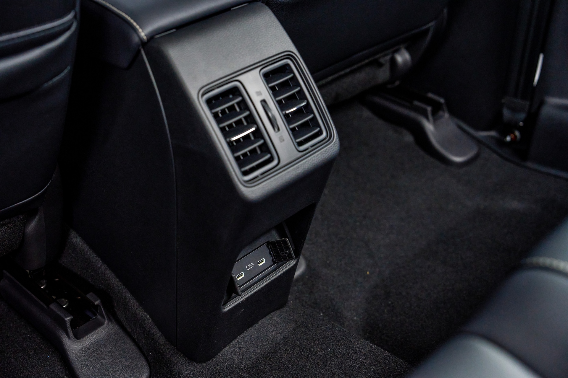 รูปภาพ ฮอนด้า Honda City Hatchback e:HEV SV ปี 2024