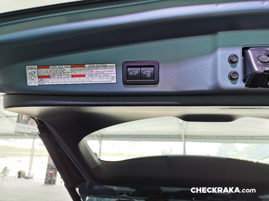 รูปภาพ โตโยต้า Toyota Corolla Cross HEV Premium ปี 2020