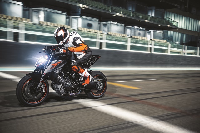 KTM 1290 Super Duke R MY2018 เคทีเอ็ม ปี 2018 : ภาพที่ 8