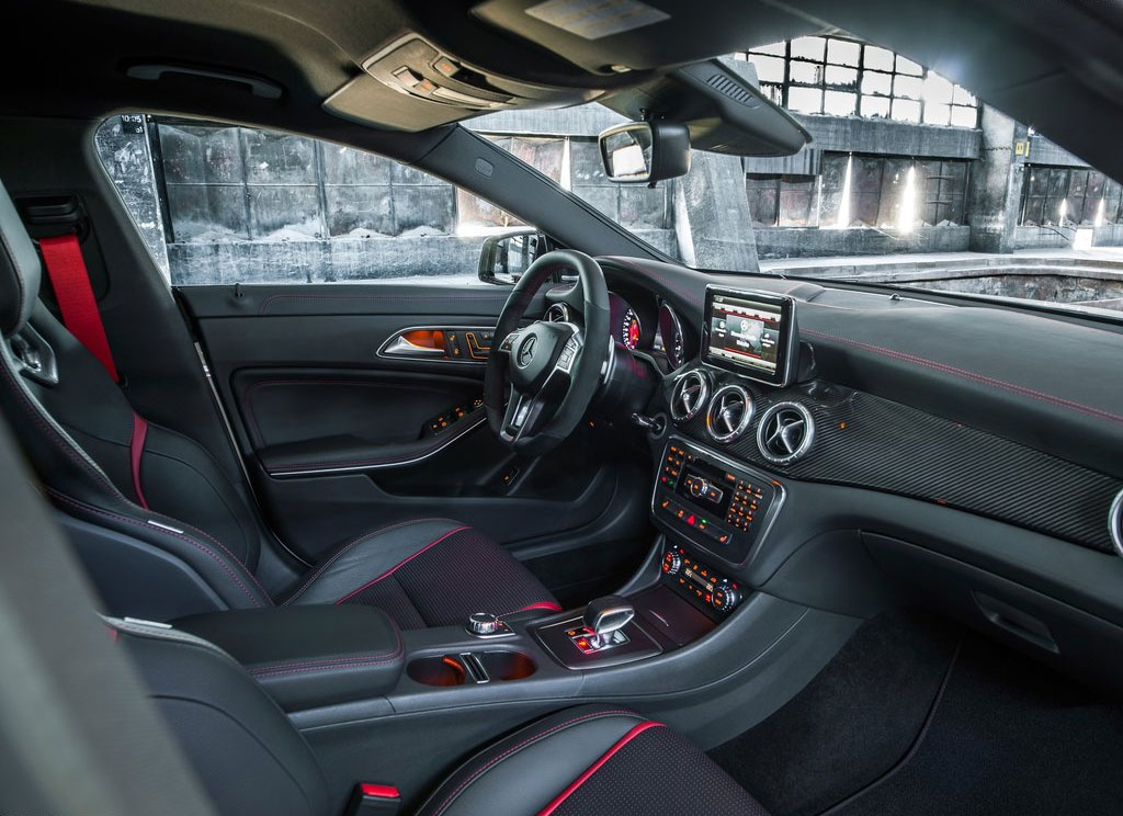 รูปภาพ เมอร์เซเดส-เบนซ์ Mercedes-benz AMG CLA 45 AMG 4Matic ปี 2014