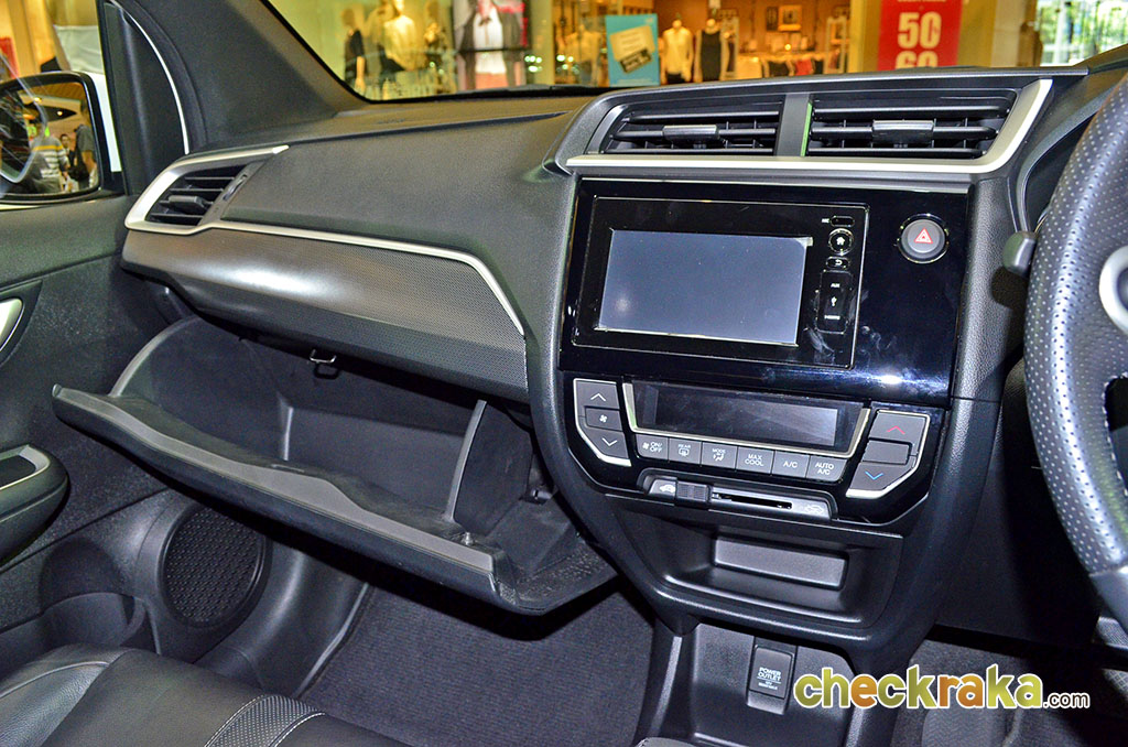 รูปภาพ ฮอนด้า Honda BR-V SV CVT ปี 2016