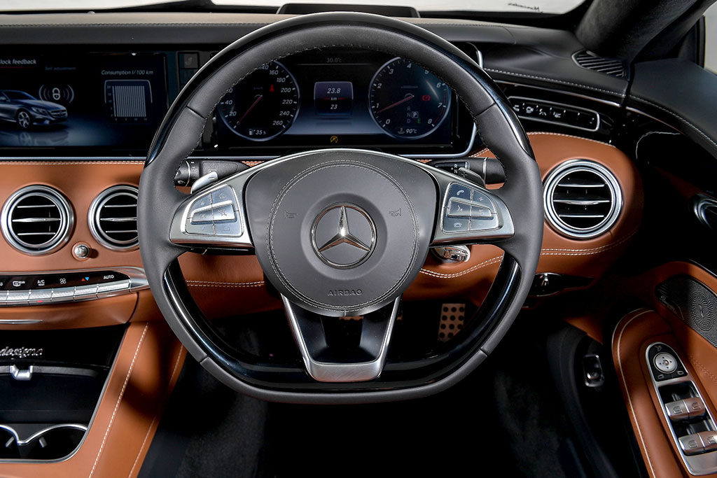 รูปภาพ เมอร์เซเดส-เบนซ์ Mercedes-benz S-Class S 500 Cabriolet AMG Premium ปี 2016