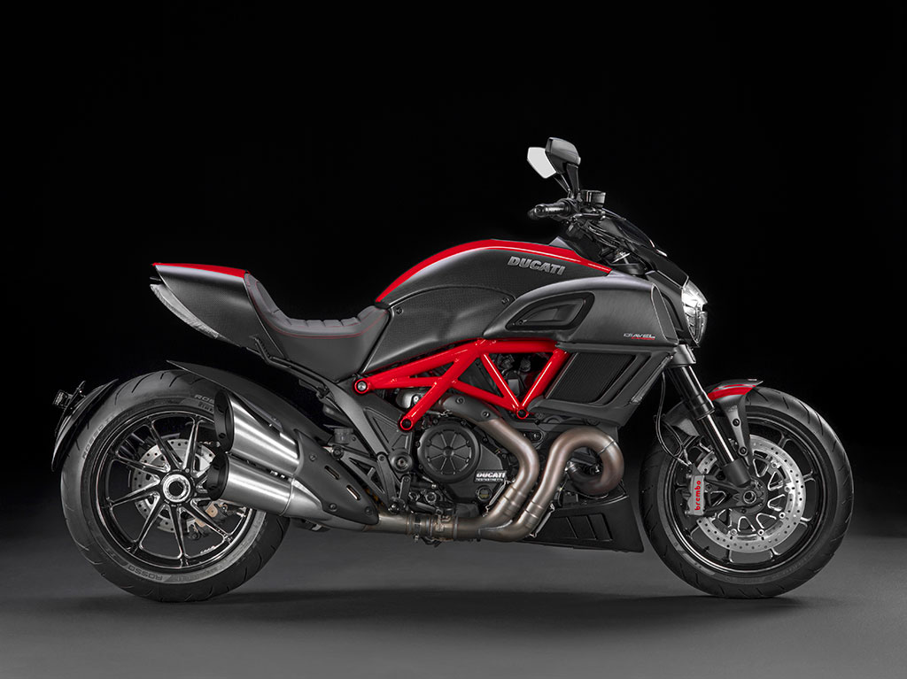 รูปภาพ ดูคาติ Ducati Diavel Carbon ปี 2014