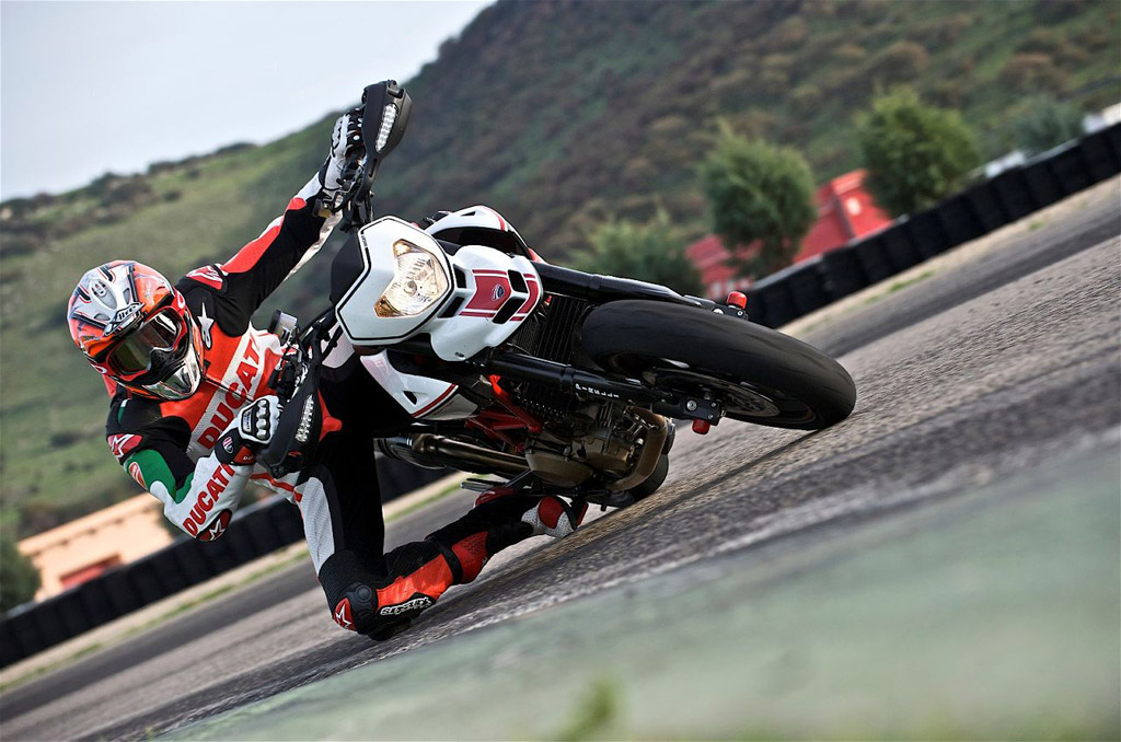 รูปภาพ Ducati  1100 EVO SP ปี 2010