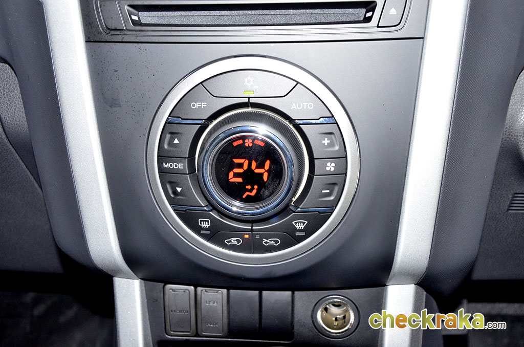 รูปภาพ อีซูซุ Isuzu D-MAX V-Cross 4-Door 3.0 Ddi Z Blue Power ปี 2015