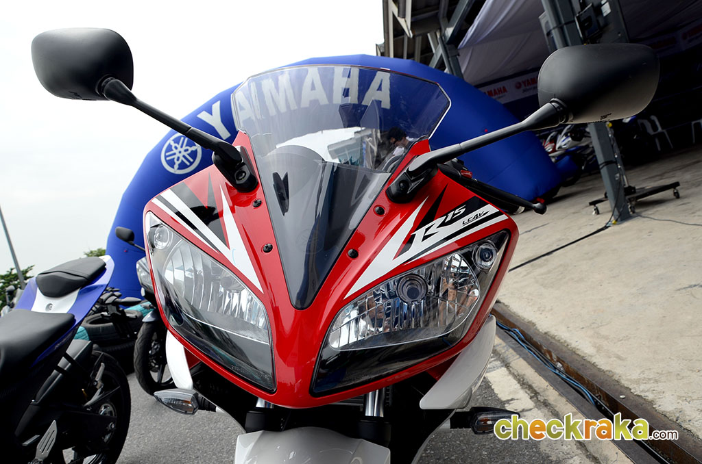 Yamaha YZF-R15 Standard ยามาฮ่า วายแซดเอฟ-อาร์15 ปี 2014 : ภาพที่ 18