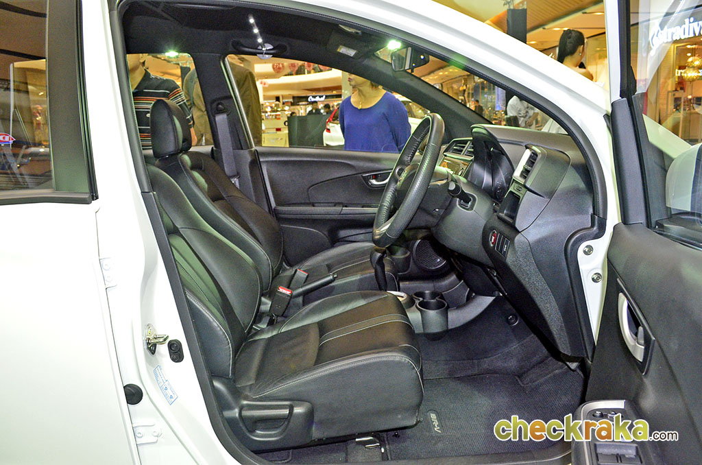 รูปภาพ ฮอนด้า Honda BR-V SV CVT ปี 2016