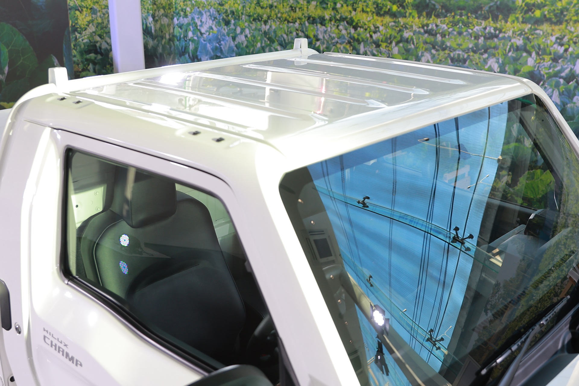 รูปภาพ โตโยต้า Toyota Hiliux Champ 2.4 Diesel AT SWB Attractive Package ปี 2025