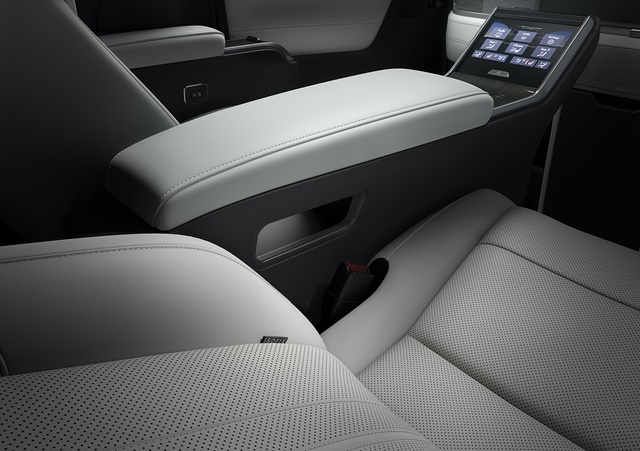 Lexus LM 300h 4 ที่นั่ง เลกซัส ปี 2020 : ภาพที่ 16